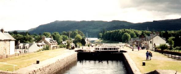 Locks within the Caledonian Channel
